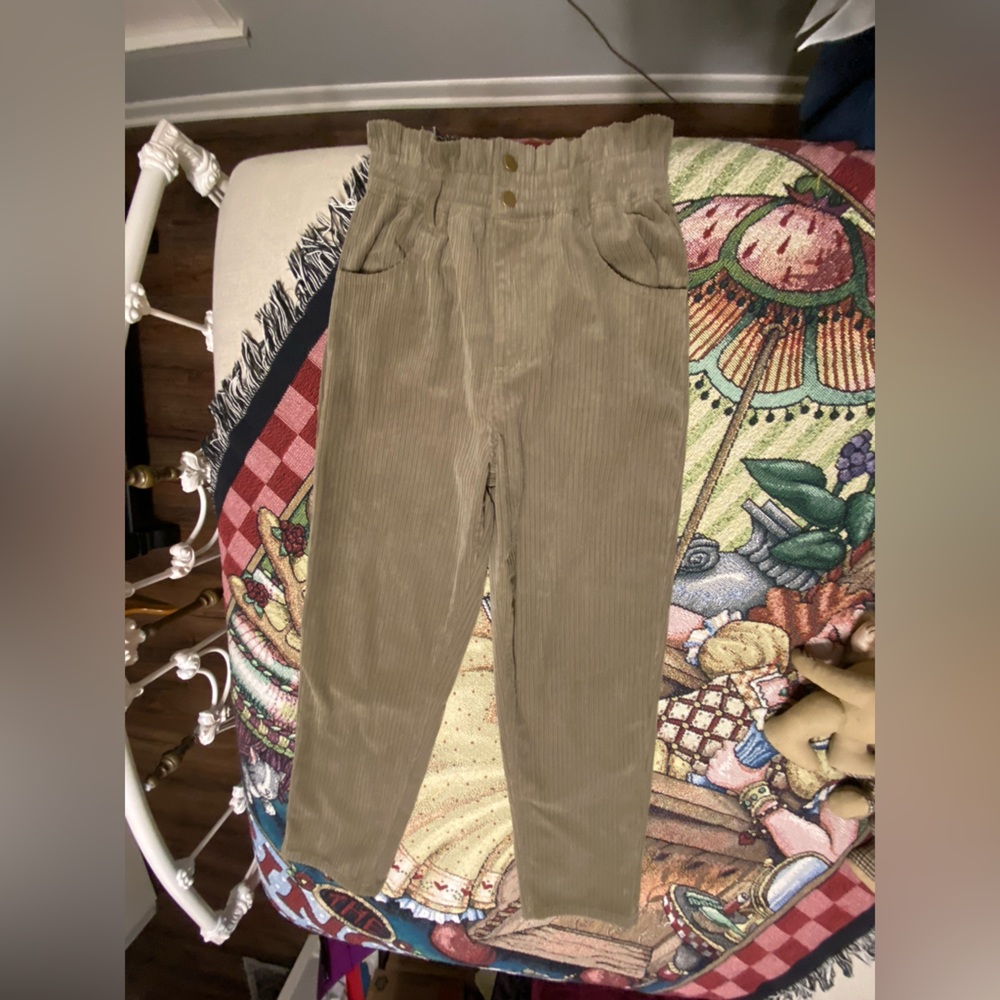 Corduroy High Waisted Pants Size M Khaki/Dark Tan color